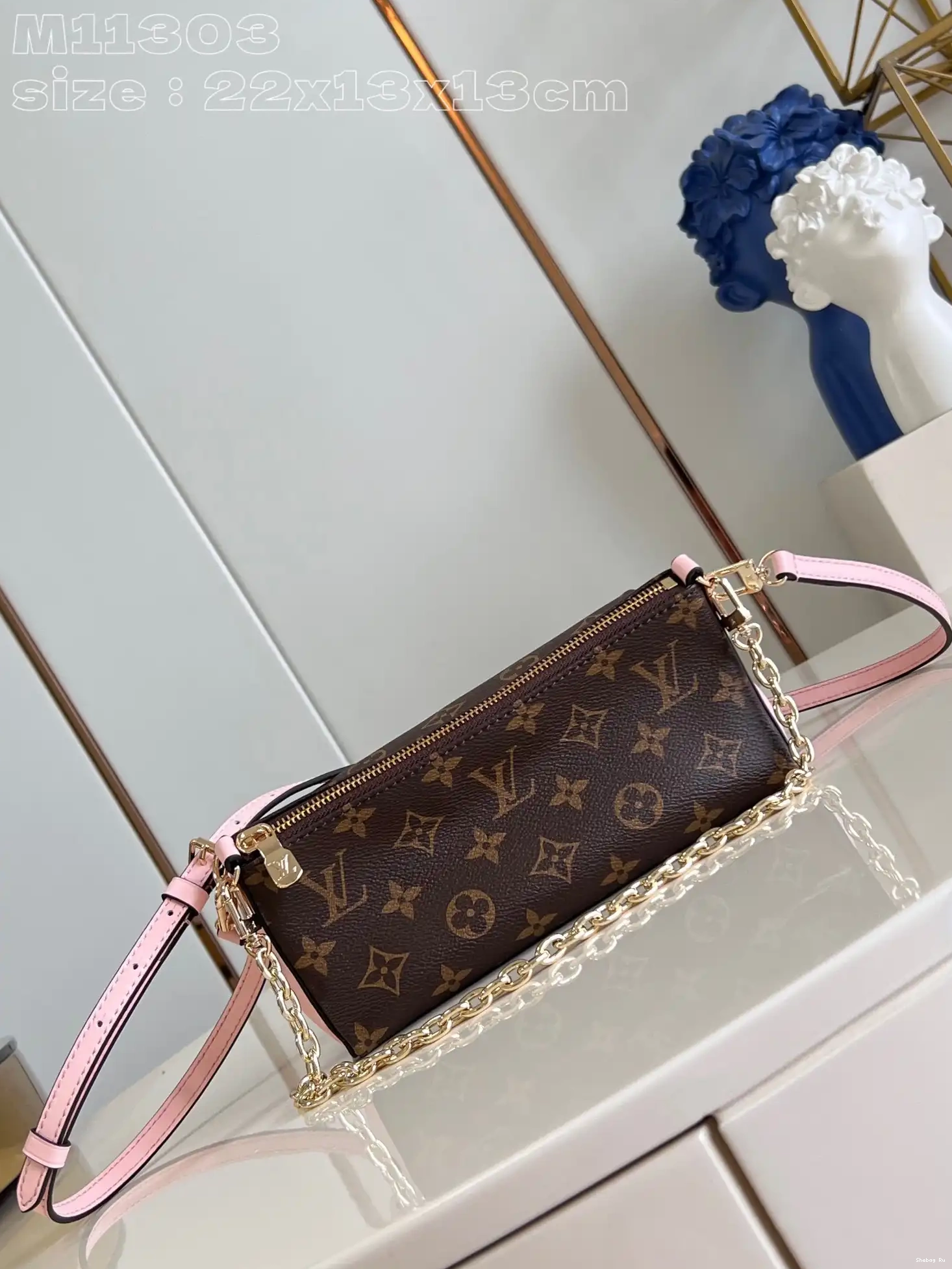 LOUIS VUITTON Pouch-22.5*13*13CM Bloom 0516